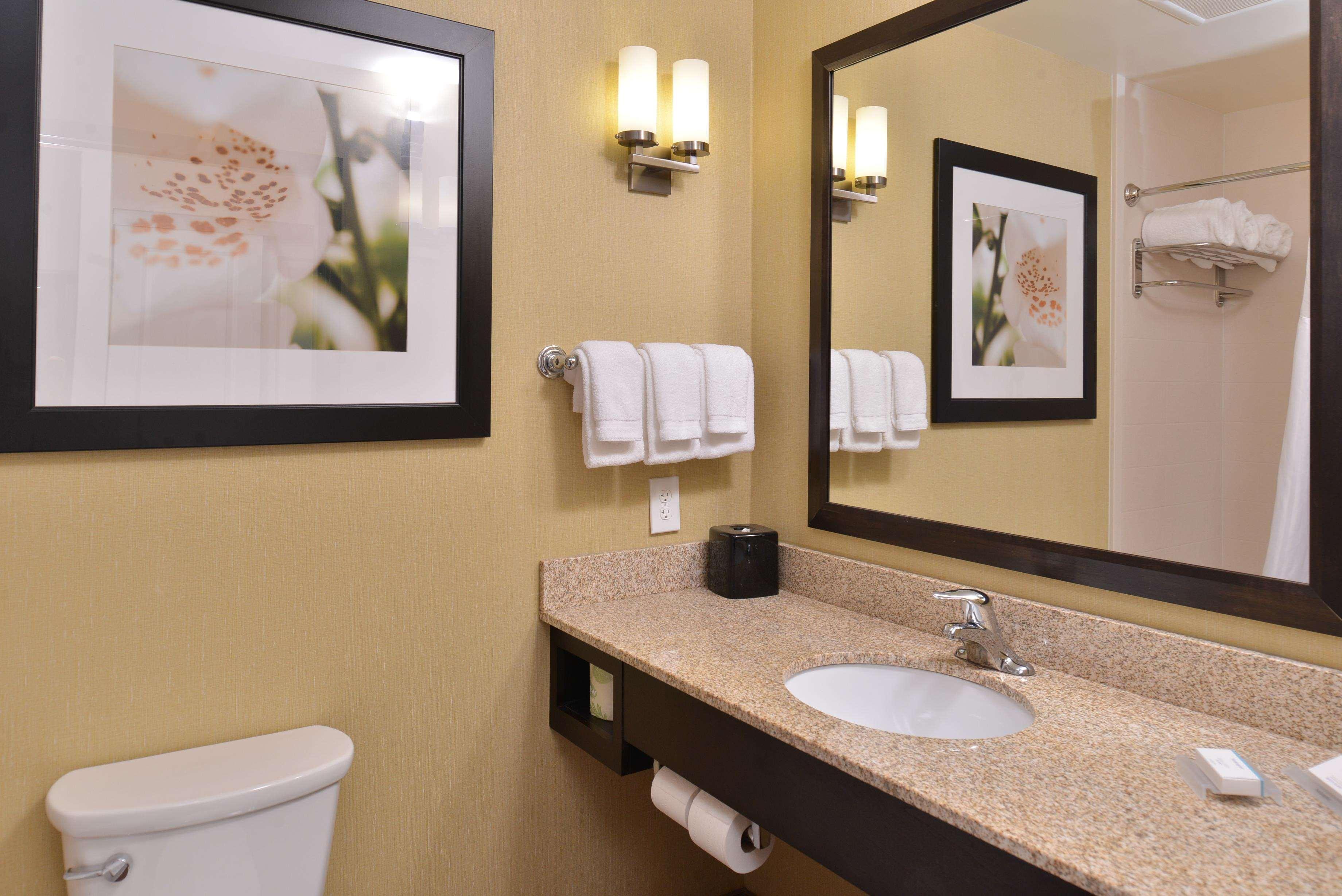 Hilton Garden Inn West Chester Eksteriør bilde