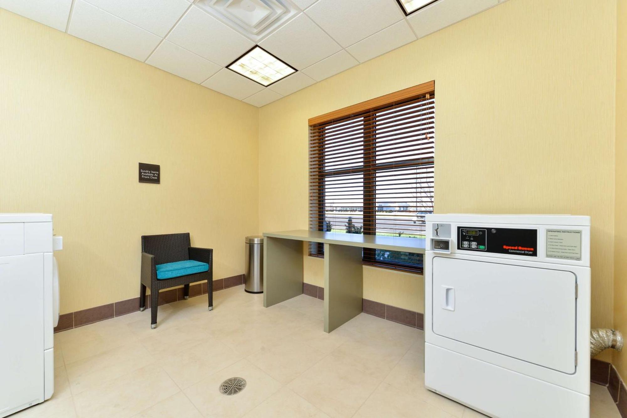 Hilton Garden Inn West Chester Eksteriør bilde